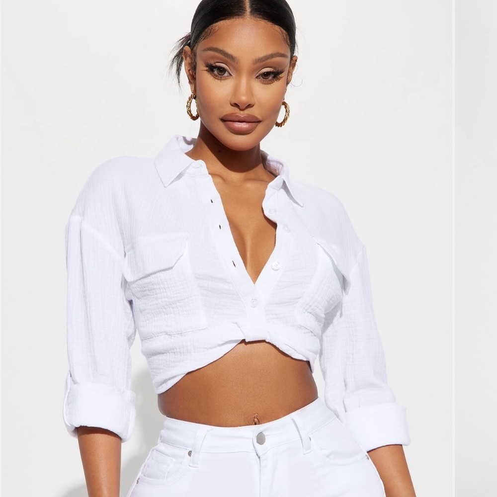 Fashion Nova White Cropped Button-Down Shirt